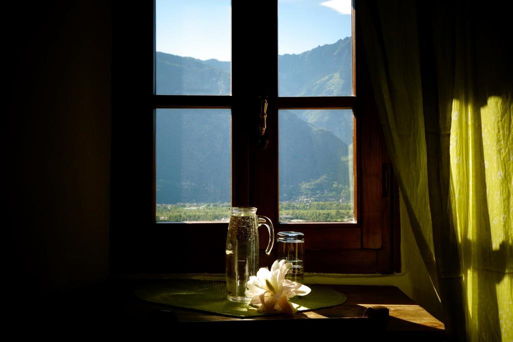 Bed & Breakfast Uvablu Trontano Екстериор снимка